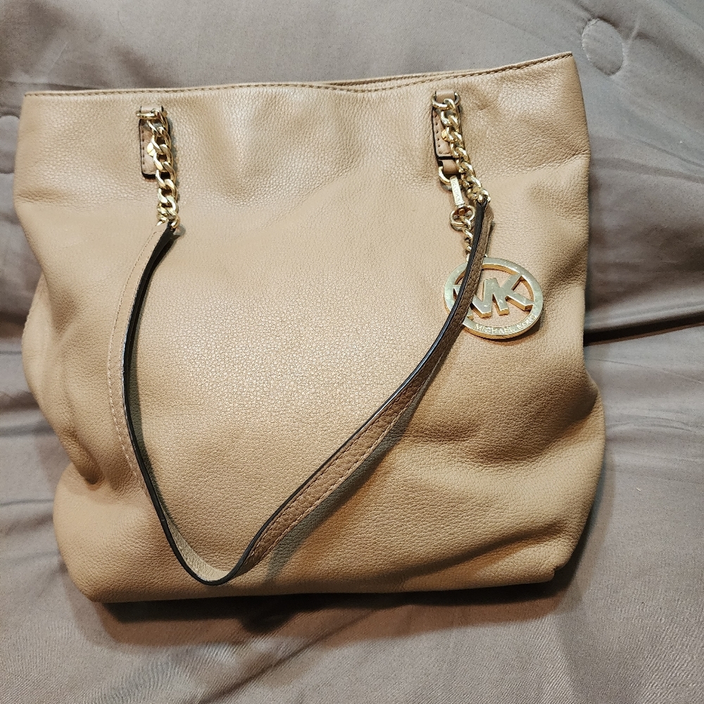 Michael Kors shoulder bag.